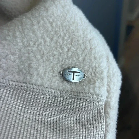 🤎”Tahari Sport” NWT Women’s Taupe Soft Crewneck Pullover Sweatshirt Size 2X - Picture 5 of 12
